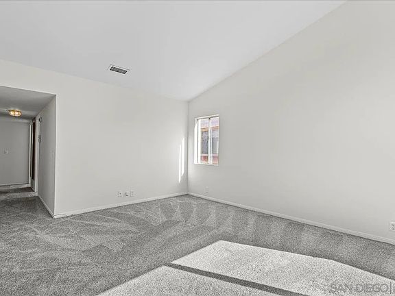4th image of 2812 E Valley Pkwy Unit C