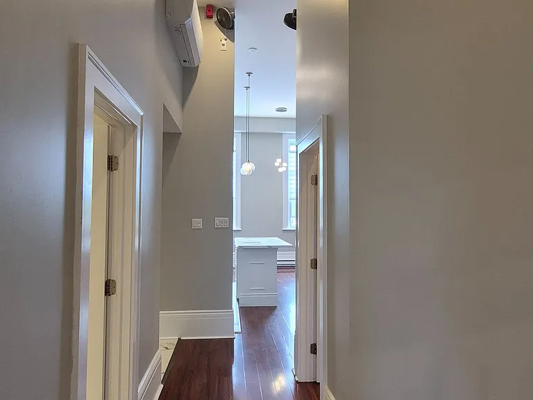 61 Mill St #6 — Photo 16