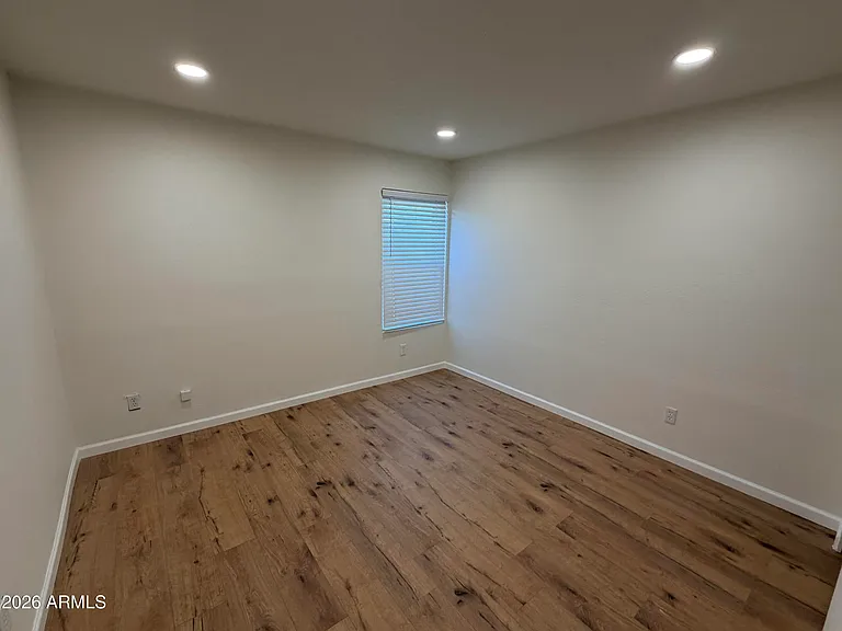 6038 S Alameda Rd #2 — Photo 8