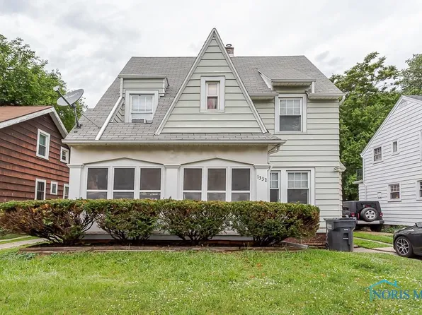 1332 Craigwood Rd, Toledo, OH 43612