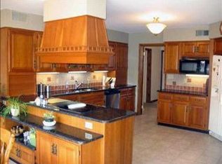 465 Rich Valley Rd, Carlisle, PA 17015