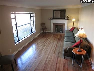 2nd image of 345 Walworth Dr