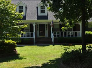 6481 Pericat Dr, Fayetteville, NC 28306