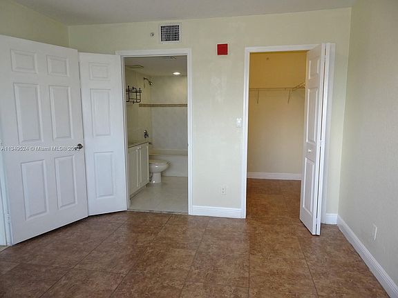 5th image of 21150 SW 87th Ave APT 104
