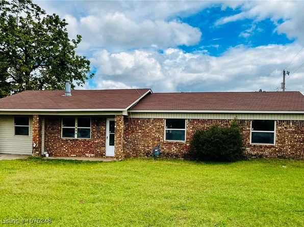 17856 Lock And Dam Rd, Spiro, OK 74959