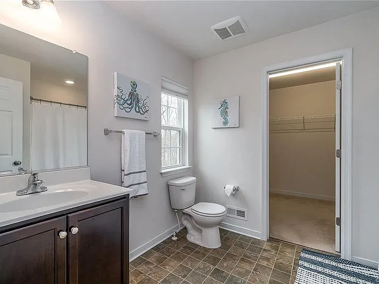 4007 Island Park Ct — Photo 23