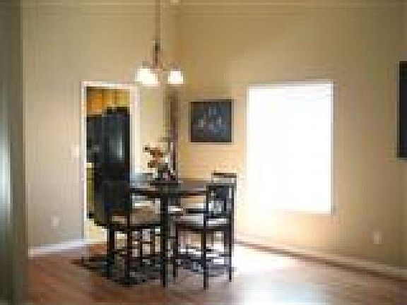 4th image of 1016 McRae Way