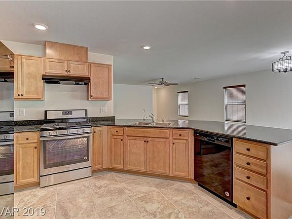 3rd image of 7945 Brookside Falls Ct