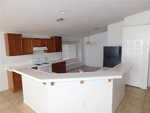 4th image of 11269 Playa Caribe Ave