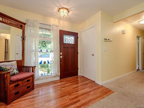 3rd image of 14 Akron Place