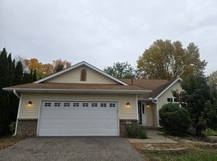 2000 Edgemont St, Saint Paul, MN 55117