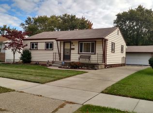 21748 La Salle Ave, Warren, MI 48089