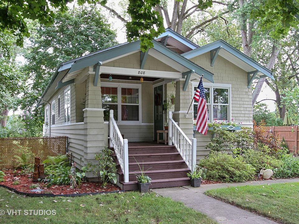 Front view of this Charming Ranch Home with a Full Finished Basement.  Total Square footage is 2358!