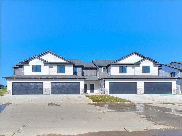 6939 Bluebell Ct