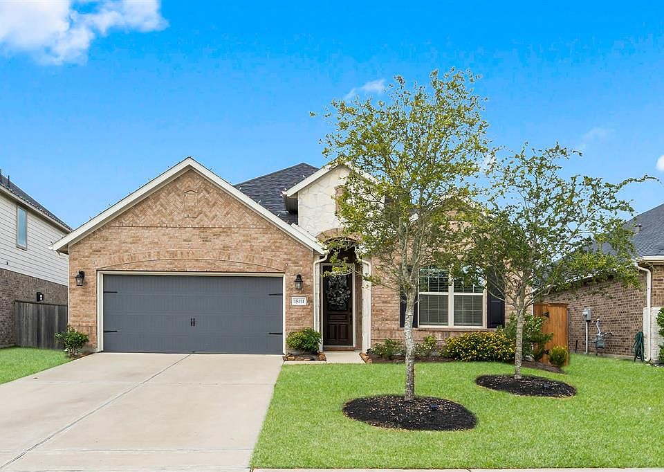 1st image of 15414 Greenford Glen Dr
