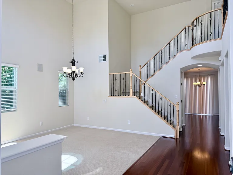 4446 Menaggio Way — Photo 2