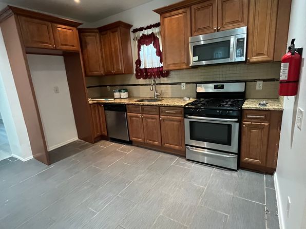 847 Garden St Floor 2