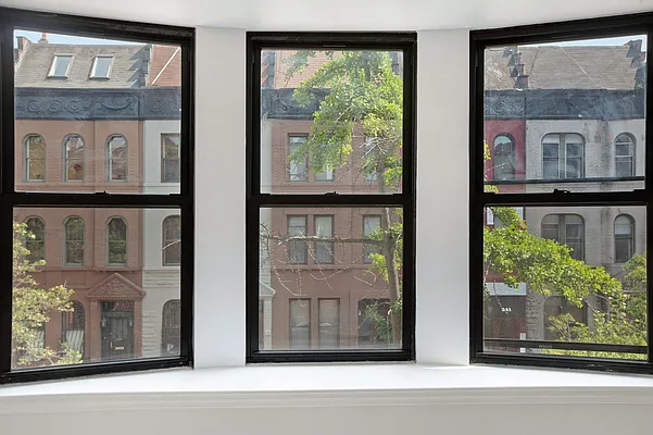 Rented by Nest Seekers International | media 15