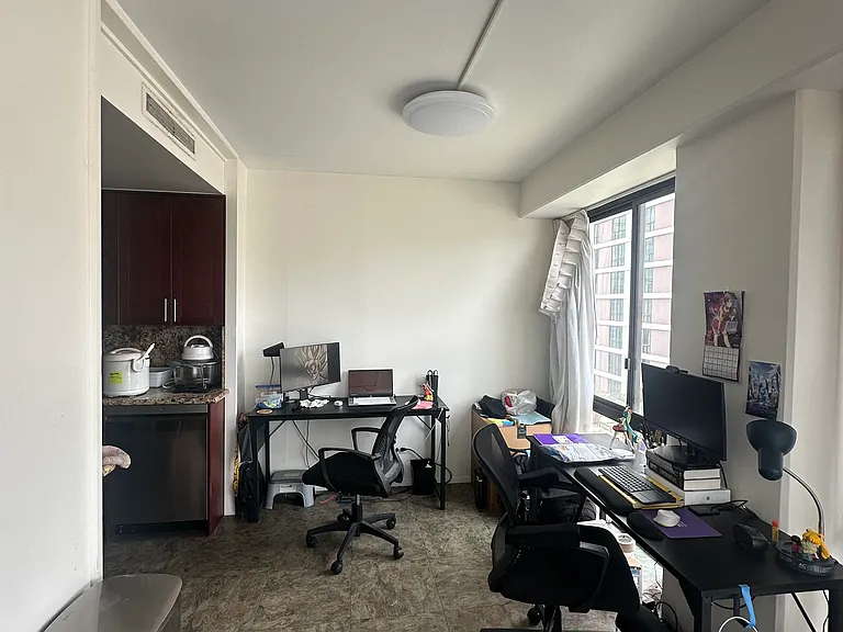 700 Richards St #1006 — Photo 6