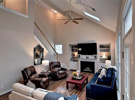 5th image of 4034 Thorngate Dr