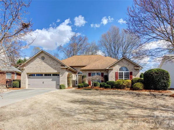 539 Gatsby Pl NW, Concord, NC 28027