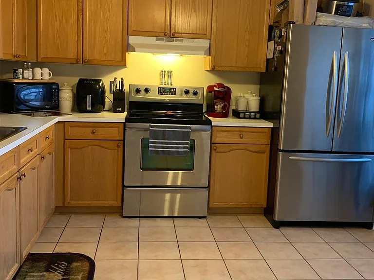 301 Backridge Ct — Photo 2