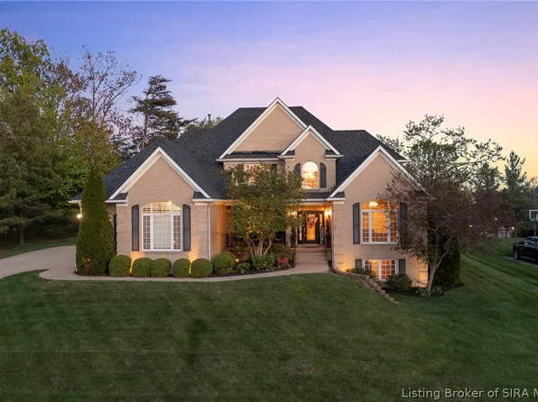 3528 Lafayette Parkway, Floyds Knobs, IN 47119