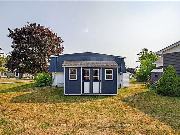 4th image of 7 Sunset Dr