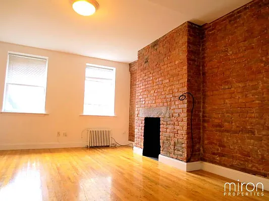 Rented by Miron Properties | media 32