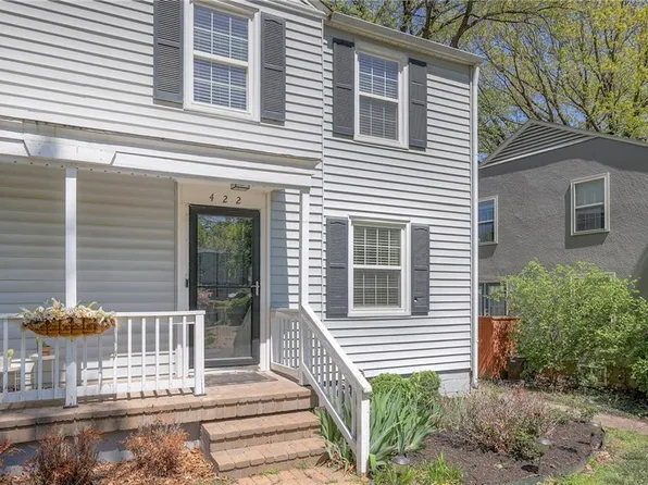 422 E 63rd Ter, Kansas City, MO 64110