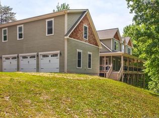 72 Vintage Rd, Candler, NC 28715