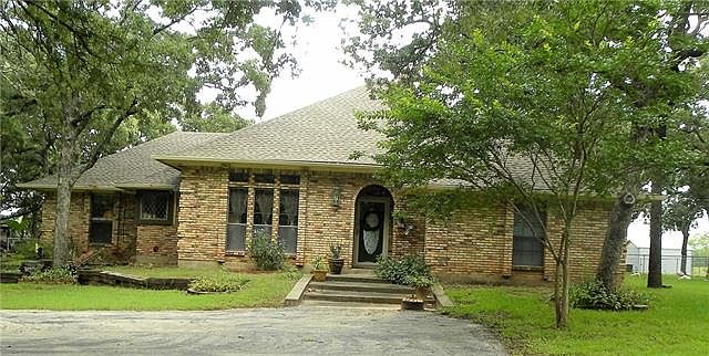 1st image of 109 Oak Trl