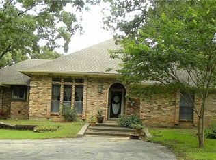 109 Oak Trl, Burleson, TX 76028
