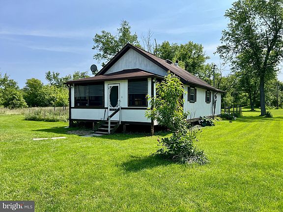 2nd image of 144 Josephine Ave