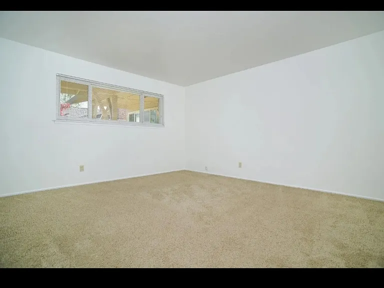 3812 El Camino Ave #3812 — Photo 2