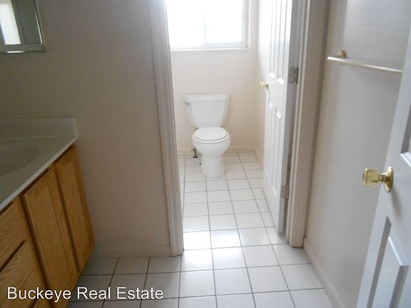 5th image of 1968 Indianola Ave APT B