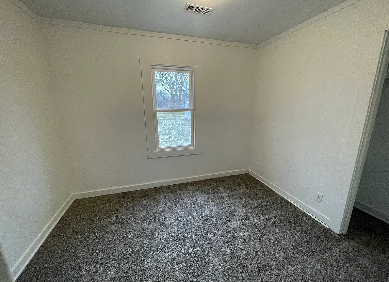 2 bed, 800 sqft, $900 — Photo 3