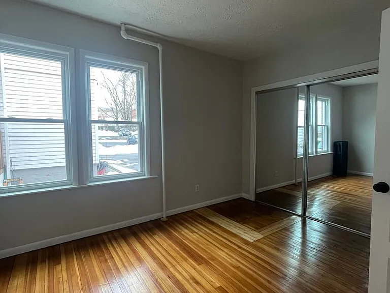 62 Trinity St #4 — Photo 4