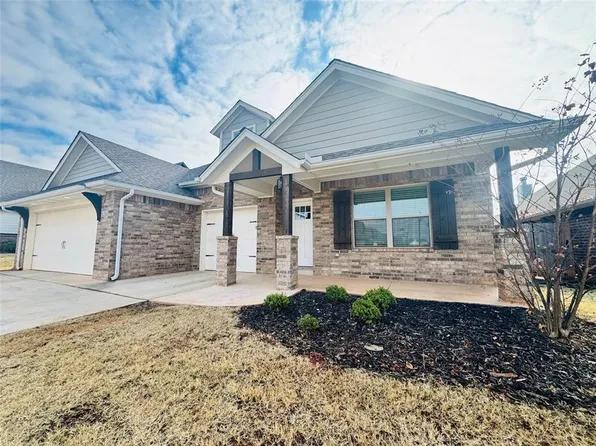 1608 NE 33rd Ter, Moore, OK 73160