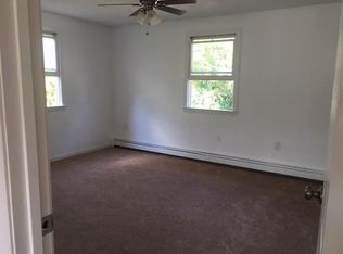 94 Sylvester St, Manchester, NH 03102