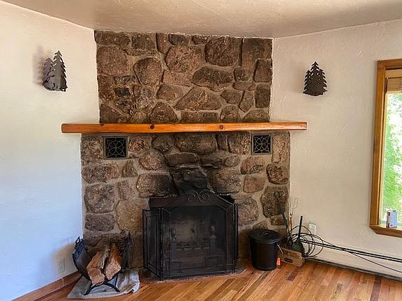 Wood burning fireplace perfect for the cozy winter nights