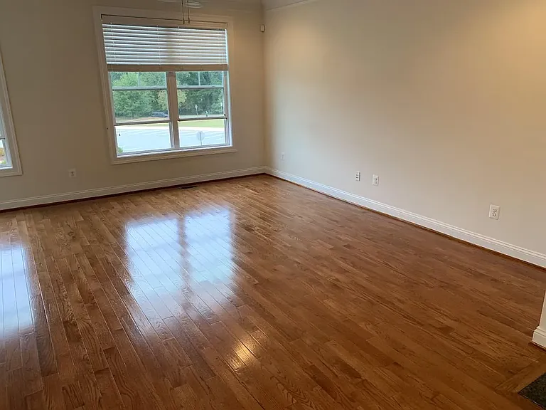 1713 Belvedere Pl — Photo 3