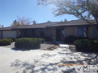 5767 Brawley Rd, Phelan, CA 92371