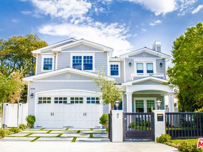 15714 Morrison St, Encino, CA, 91436