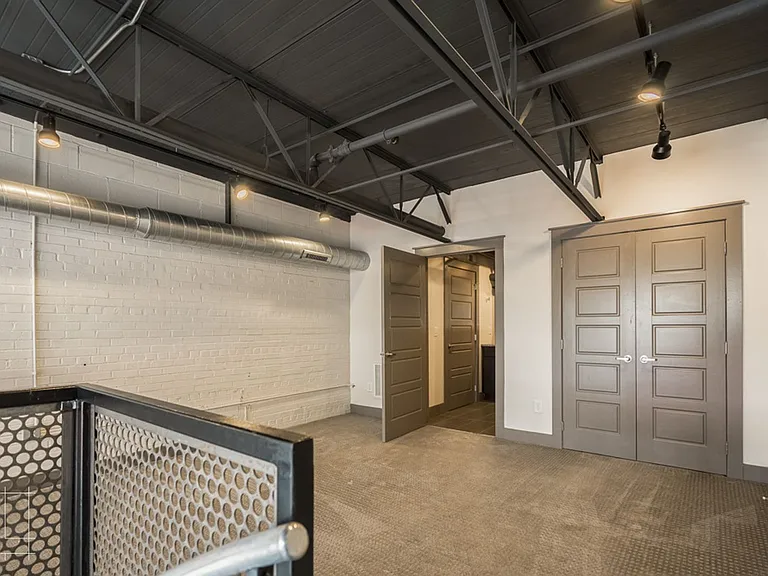 Wonder Bread Lofts — Photo 76