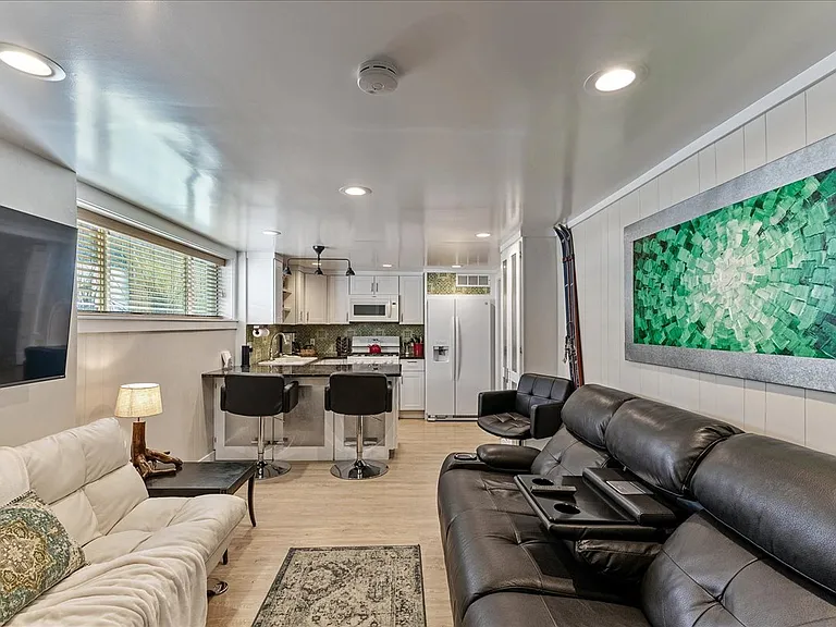 1538 S 700 E #B — Photo 29