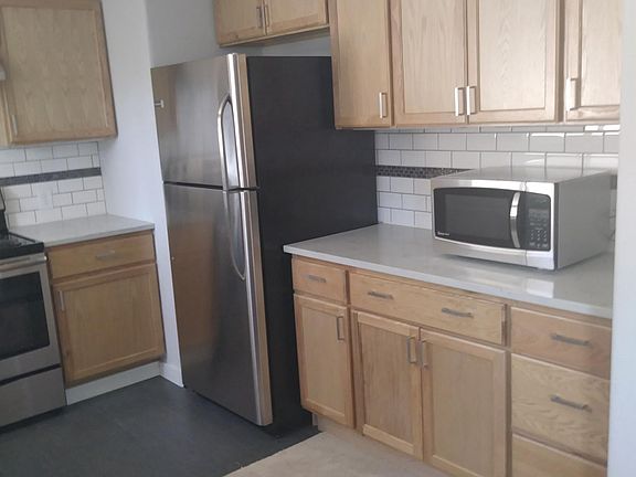 5th image of 1502 88th Dr SE