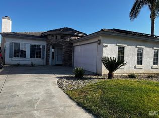 9904 Rain Check Dr, Bakersfield, CA