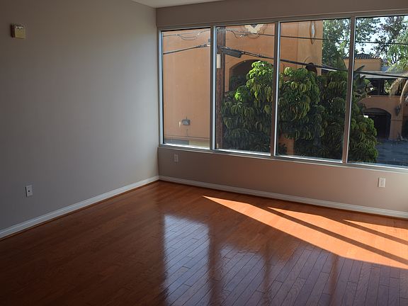 2nd image of 4821 Bakman Ave Unit 201