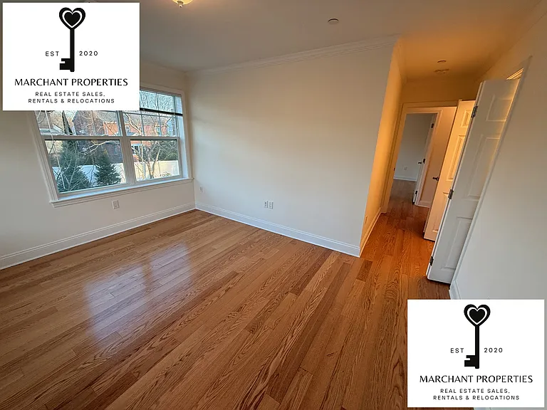 218 Ellery Ct — Photo 6